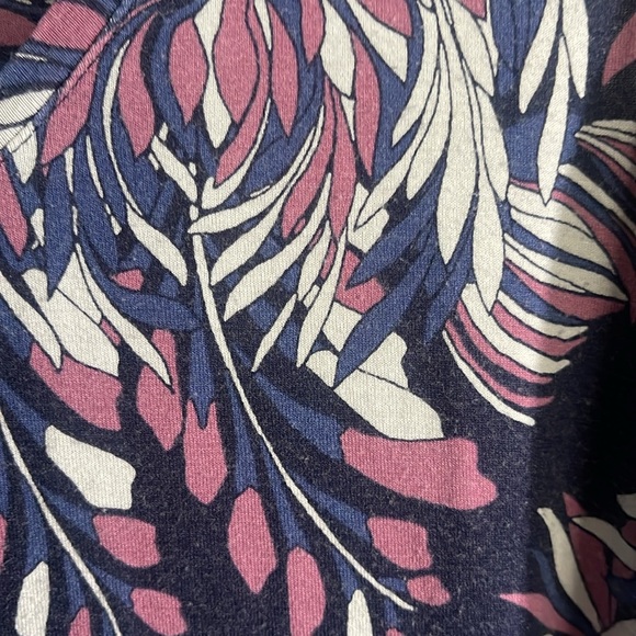 Top - Picture 3 of 4